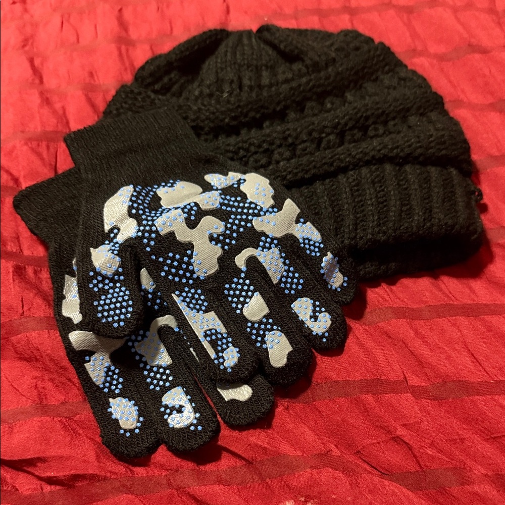 Black Knit Beanie Hat
